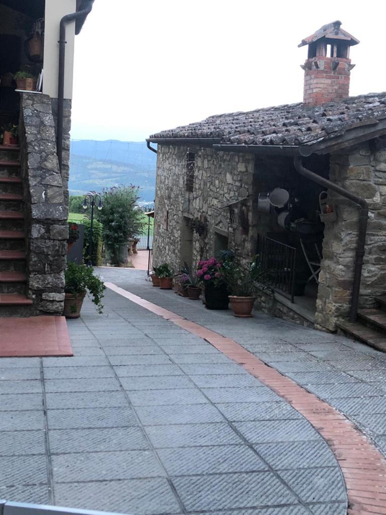 Apartamento Il Borghetto Di Carra Talla Exterior foto