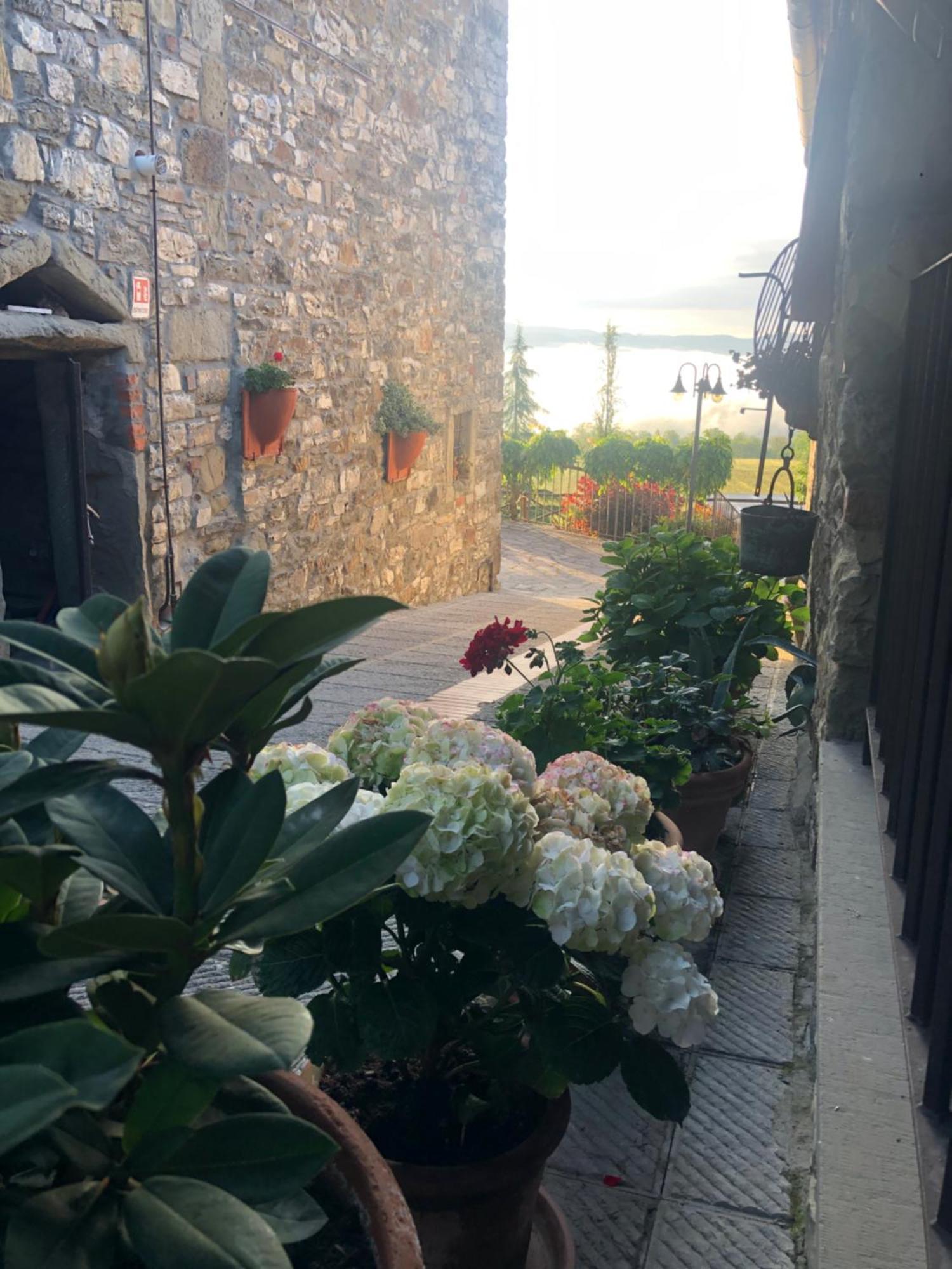 Apartamento Il Borghetto Di Carra Talla Exterior foto